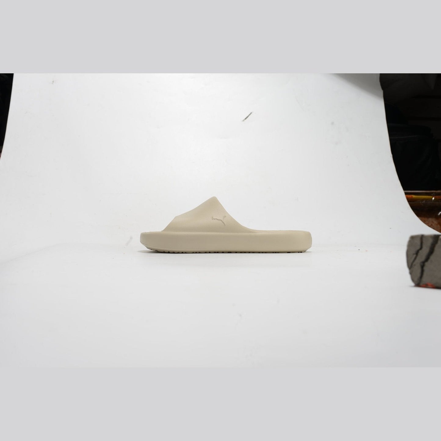 PUMA Shibui Cat Slide - Putty-putty - Red Unisex Streetwear Limited Edition