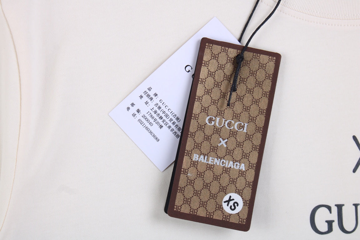 Camiseta GUCCI x BALENCIAGA DRIP LOGO color crema