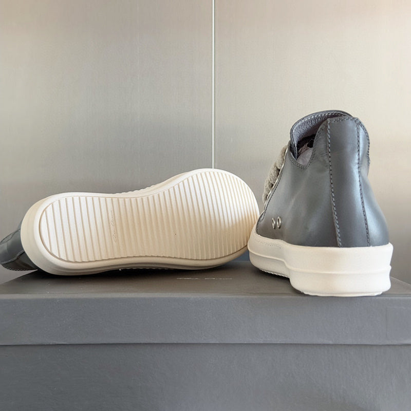 Rick Owens Low-top Sneakers - Gray Unisex Streetwear Limited Edition - **Rick Owens Gray Low-Top Sneakers: Modern Elegance and Superior Craftsmanship** Introducing the Rick Owens Gray