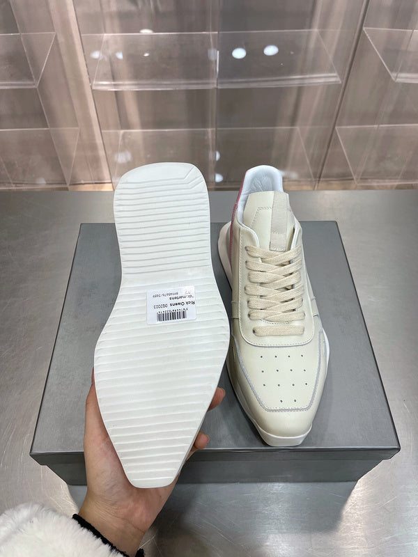 Two-Tone Accent Sneakers - Pink Unisex Streetwear Limited Edition - **Two-Tone Pink Accent Sneakers** Elevate your footwear game with these two-tone pink accent sneakers, designed