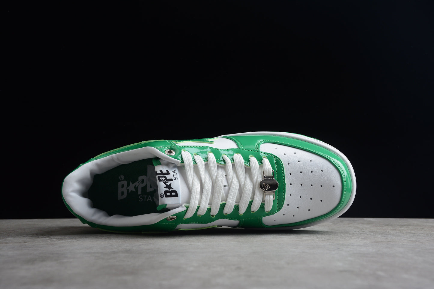 BAPE Sta Low-top Green And Sneakers - White Unisex Streetwear Limited Edition - **BAPE STA Low-Top Green and White Sneakers** Add a vibrant touch to your sneaker collection