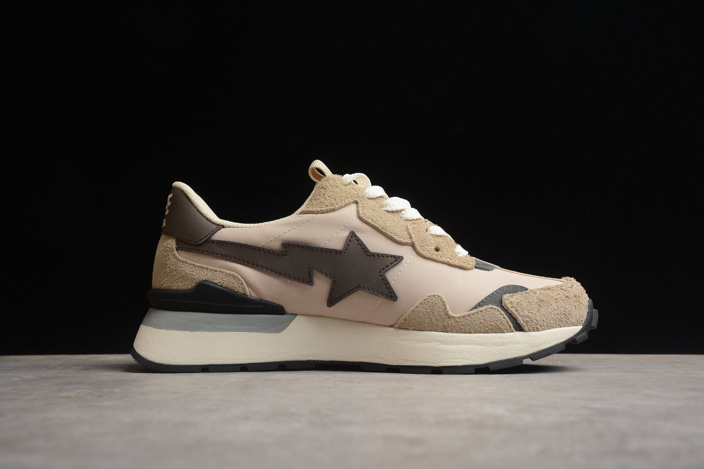 BAPE Sta Runner Sneakers In Beige And - Brown Unisex Streetwear Limited Edition - **BAPE STA Runner Sneakers in Beige and Brown** Introducing the BAPE STA Runner Sneakers in