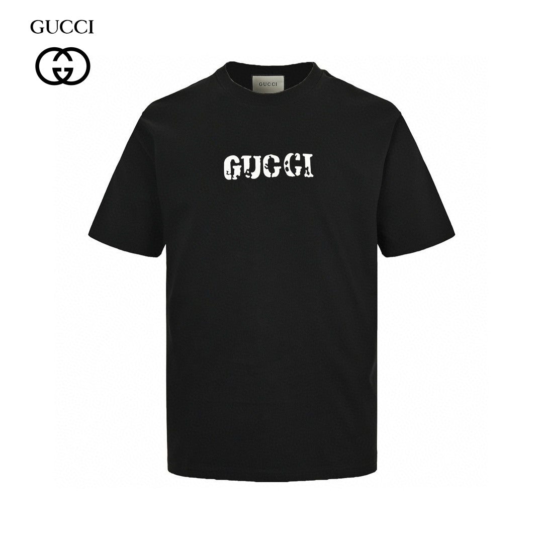 Gucci Vintage Logo T-shirt (black) Unisex Streetwear Limited Edition - The Gucci Vintage Logo T-Shirt in black offers a modern twist on classic design. Made