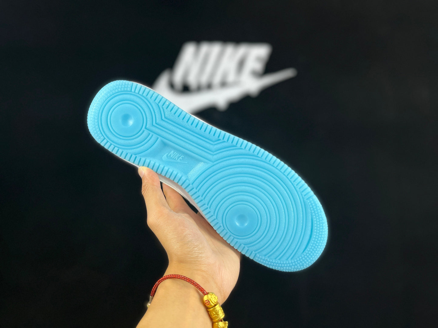 NIKE Air Force 1 'white - Blue - Pink Thermochromatic' Unisex Streetwear Limited Edition - **Nike Air Force 1 'White/Blue/Pink Thermochromatic'** The Nike Air Force 1 'White/Blue/Pink Thermochromatic'
