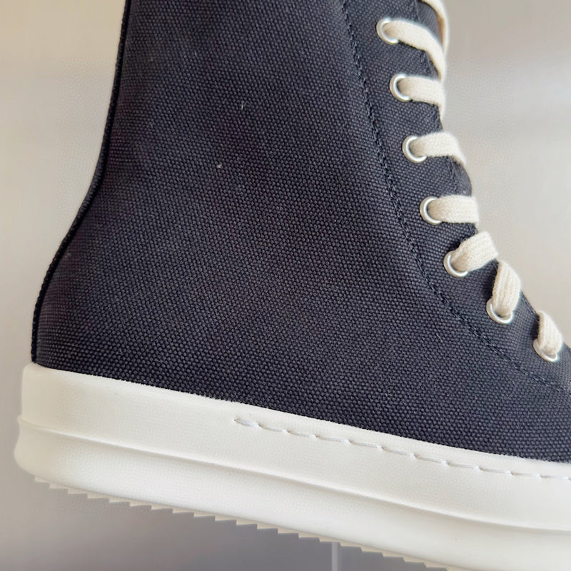 Rick Owens High-top Sneakers - Black Unisex Streetwear Limited Edition - **Rick Owens Black High-Top Sneakers: Bold Style and Premium Craftsmanship** Introducing the Rick Owens Black