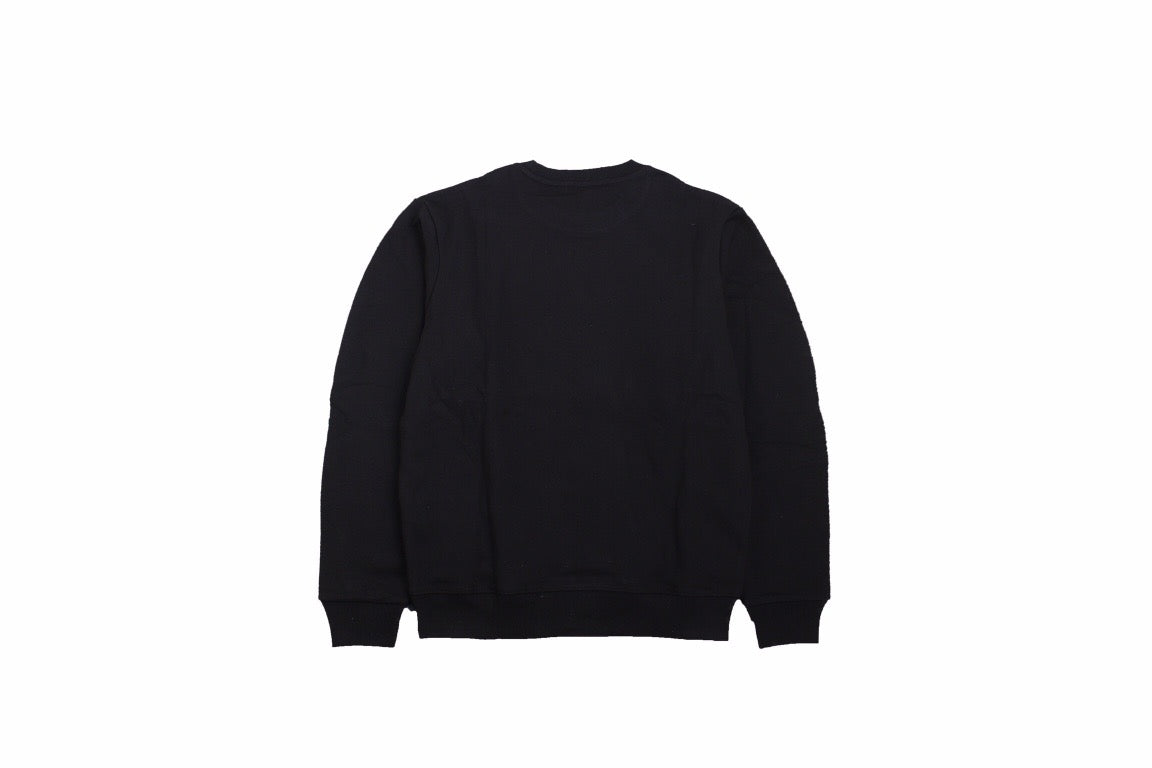 Gucci Bugs Bunny Sweatshirt - - Black Unisex Streetwear Limited Edition - This black Gucci sweatshirt features a vibrant graphic of Bugs Bunny holding a carrot, paired