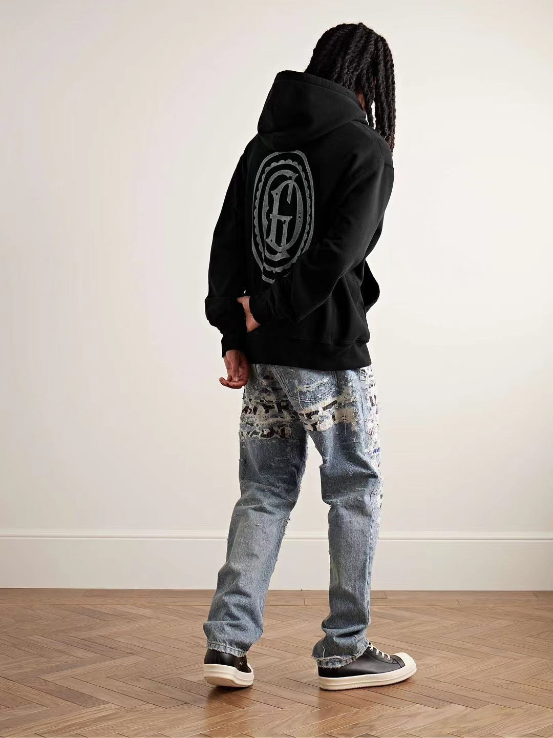 GALLERY Dept Gd Multi Logo Hoodie - Red Unisex Streetwear Limited Edition - **Gallery Dept. Logo Back Hoodie: Detailed Product Description** Elevate your streetwear collection with the Gallery