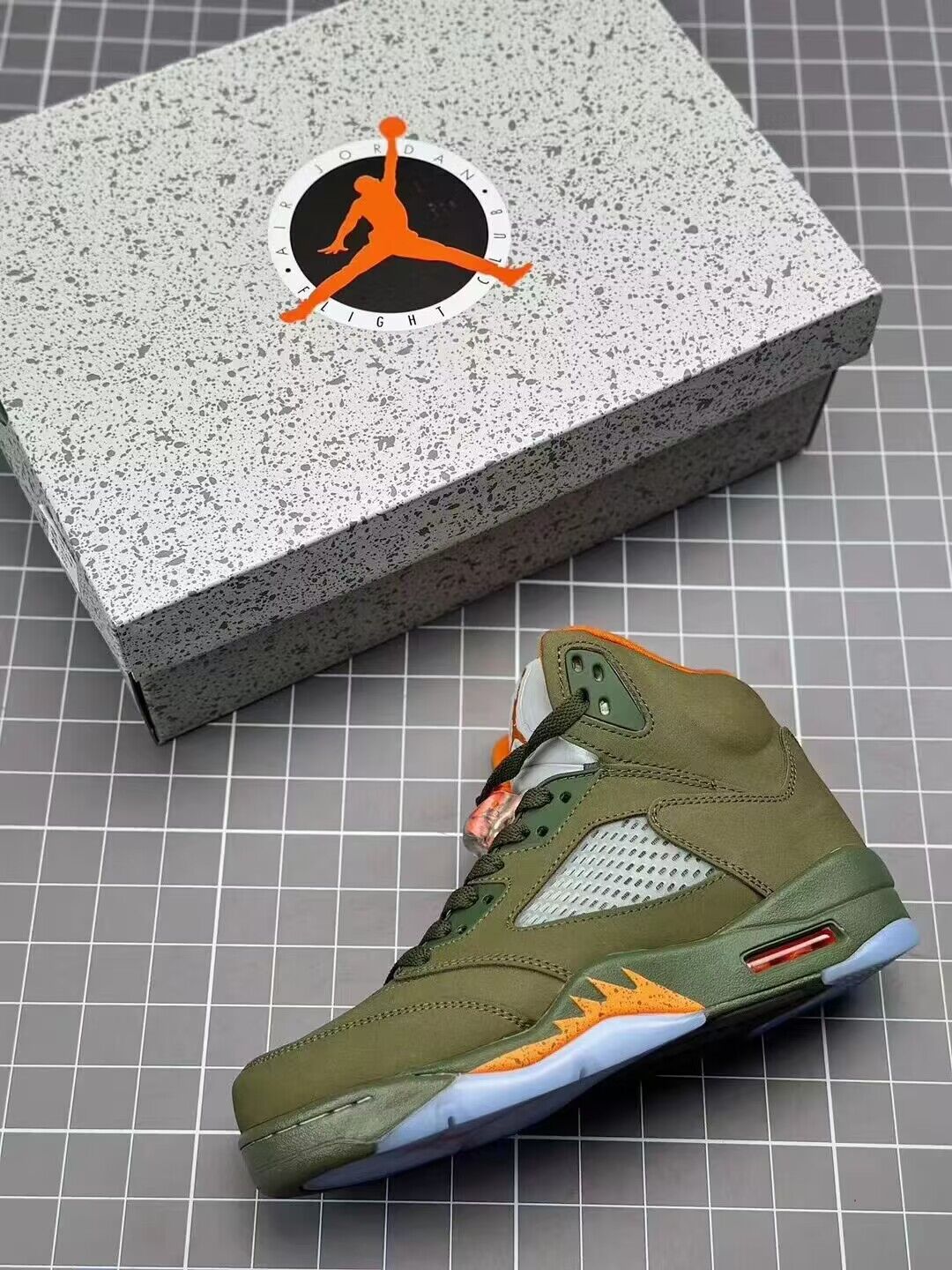 JORDAN 5 olive 2024 Release Info - Black Unisex Streetwear Limited Edition