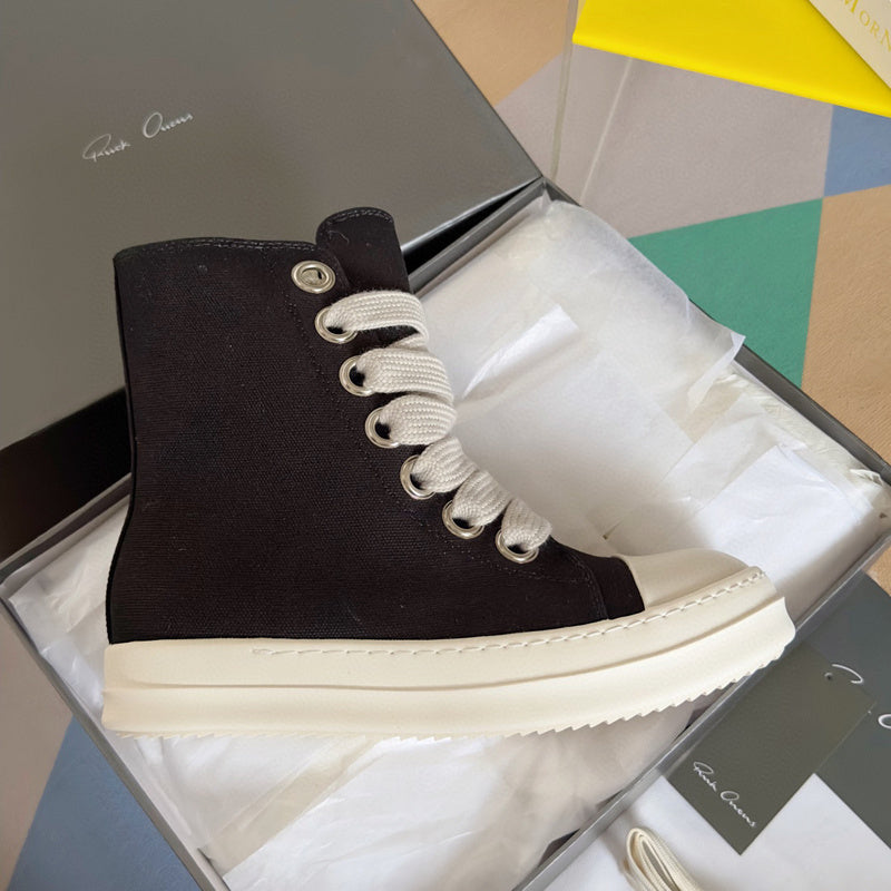 Rick Owens High-top Sneakers - Black Unisex Streetwear Limited Edition - **Rick Owens Burgundy Low-Top Sneakers: A Fusion of Bold Design and Superior Craftsmanship** Introducing the