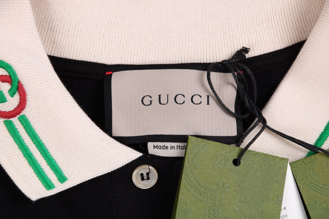 Gucci Polo Shirt - Black Unisex Streetwear Limited Edition - <p dir='ltr'><span>Classic black polo with striped collar and sleeve edges. Features a green and