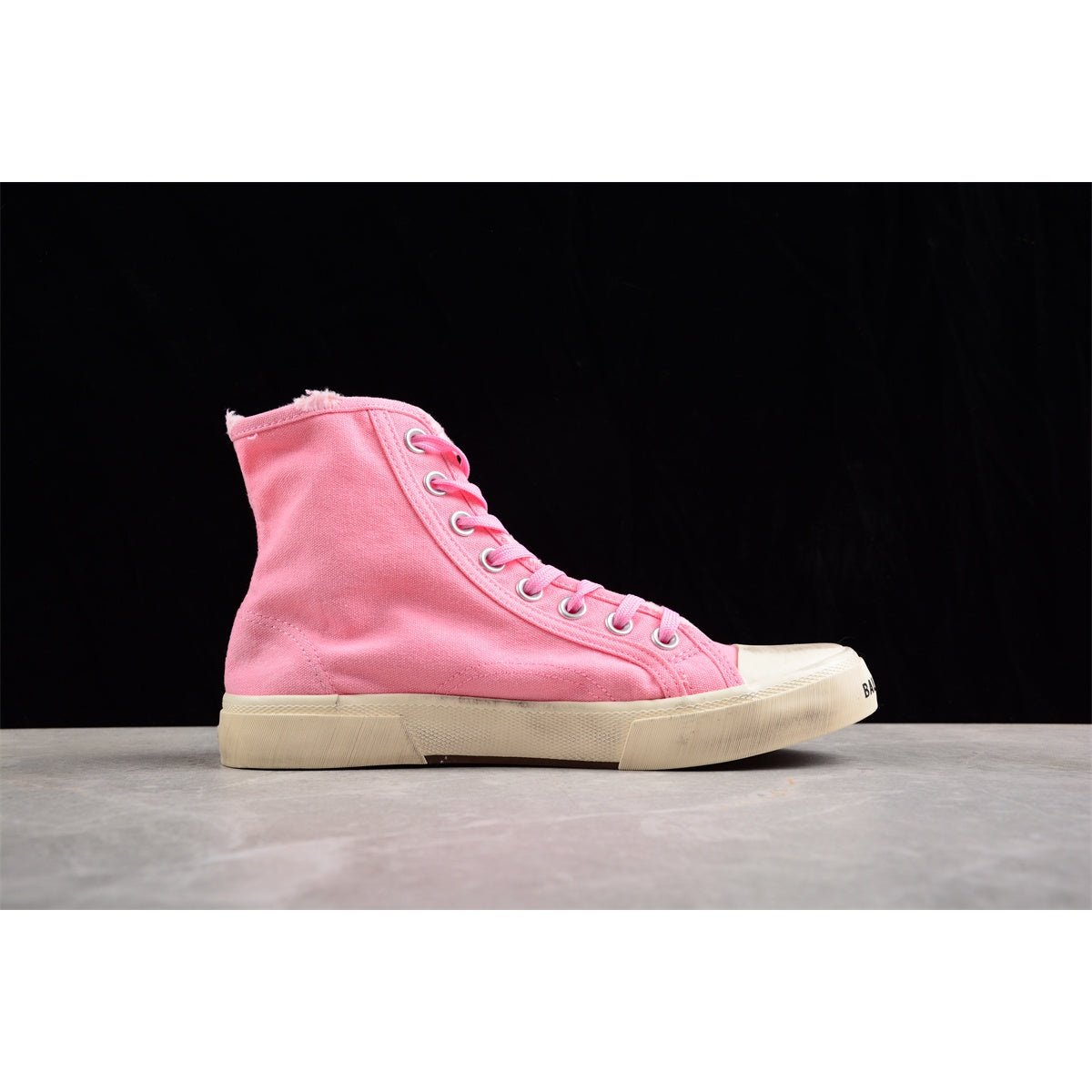 BALENCIAGA Paris High - T-Shirt - Pink Unisex Streetwear Limited Edition - The BALENCIAGA Paris High x Pink sneakers bring a vibrant splash of color to the
