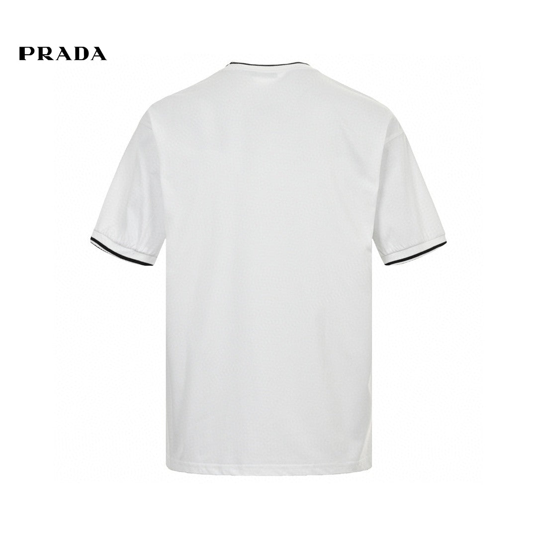 Prada Milano T-shirt - White Unisex Streetwear Limited Edition - <span>This Prada Milano t-shirt offers a minimalist and elegant design. The white cotton fabric is