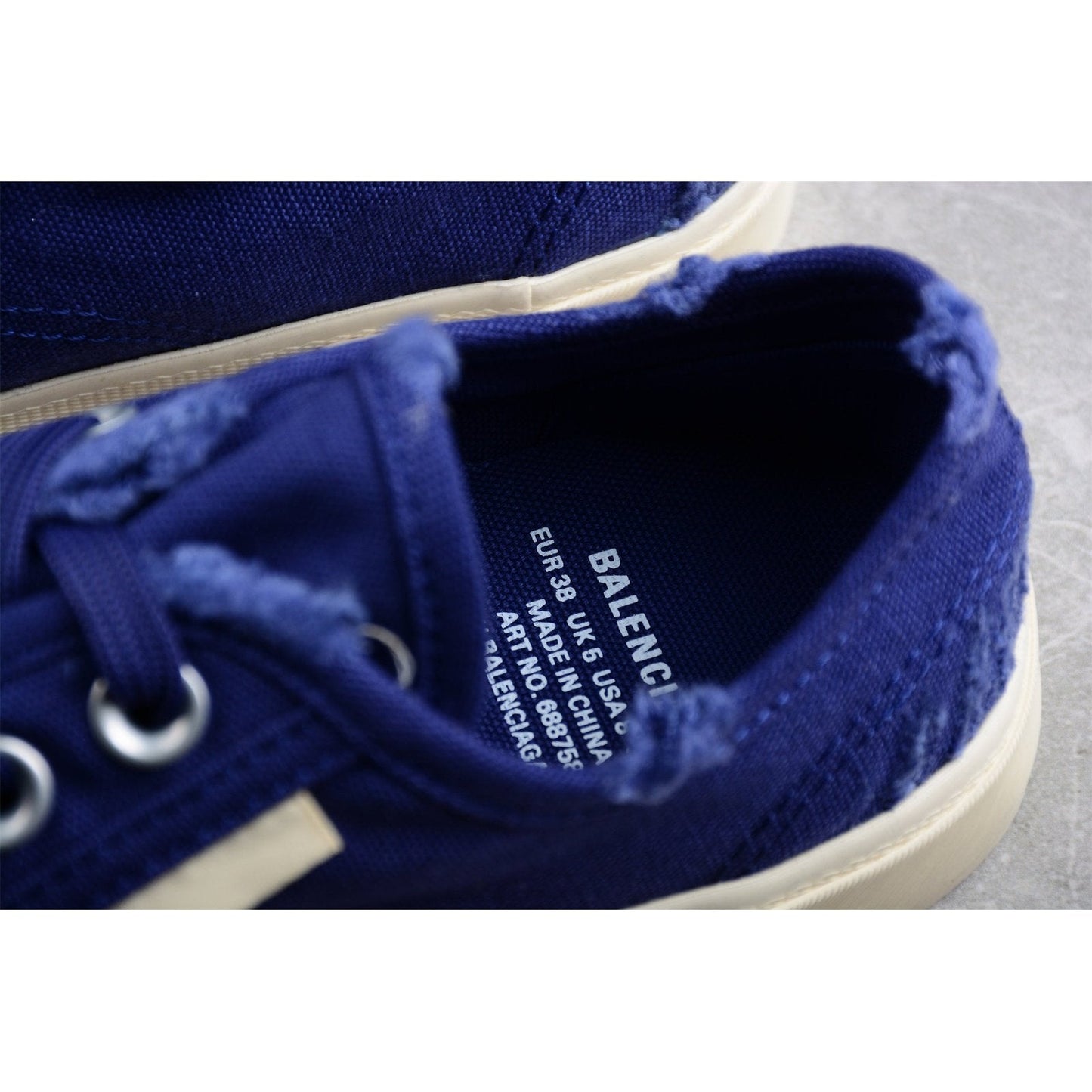 BALENCIAGA Paris Mid Vulc Destr - Sneakers - Blue Unisex Streetwear Limited Edition - Introducing the BALENCIAGA Paris Mid Vulc Destr x Blue, a bold and edgy addition to