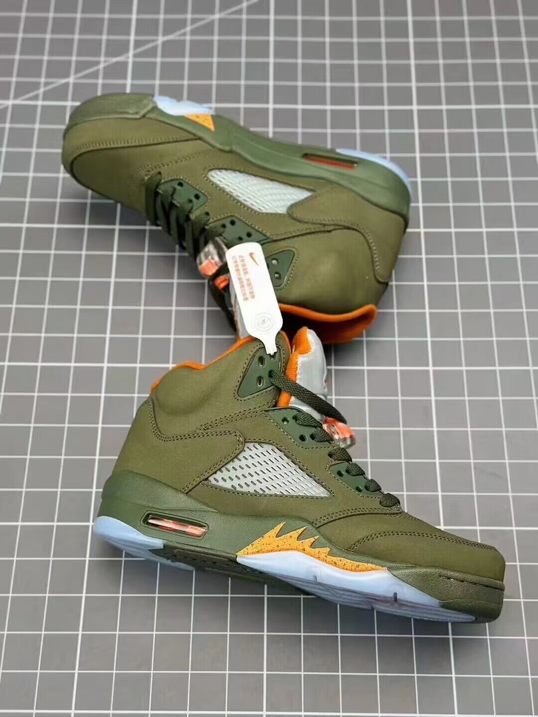 JORDAN 5 olive 2024 Release Info - Black Unisex Streetwear Limited Edition