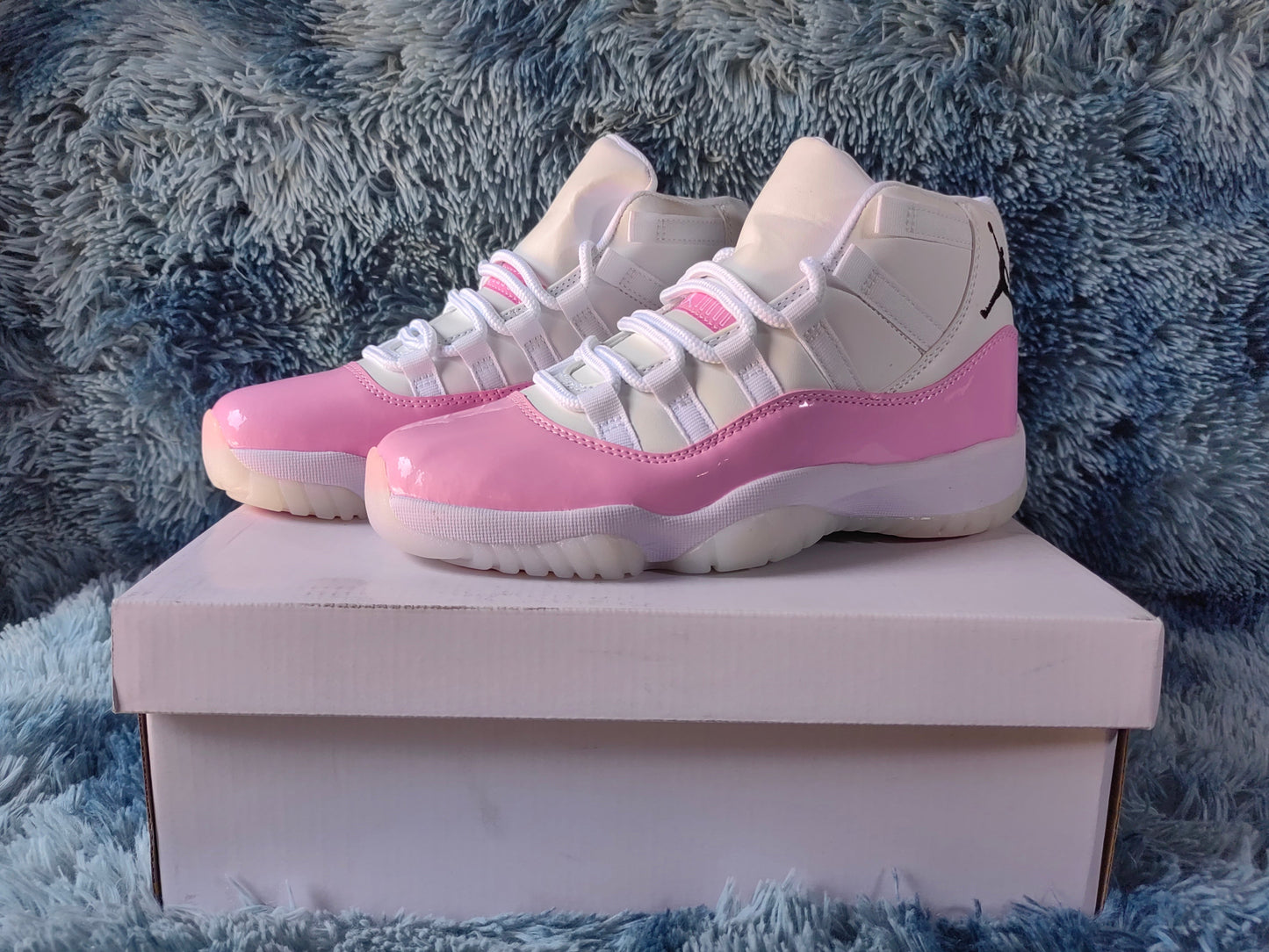 JORDAN 11 - Pink Unisex Streetwear Limited Edition - The Air Jordan 11 in Pink and White is a fresh and vibrant take on