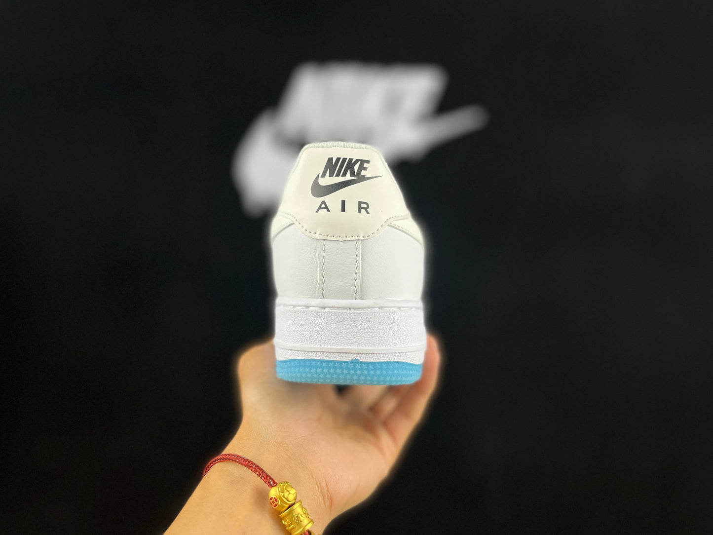 NIKE Air Force 1 'white - Blue - Pink Thermochromatic' Unisex Streetwear Limited Edition - **Nike Air Force 1 'White/Blue/Pink Thermochromatic'** The Nike Air Force 1 'White/Blue/Pink Thermochromatic'