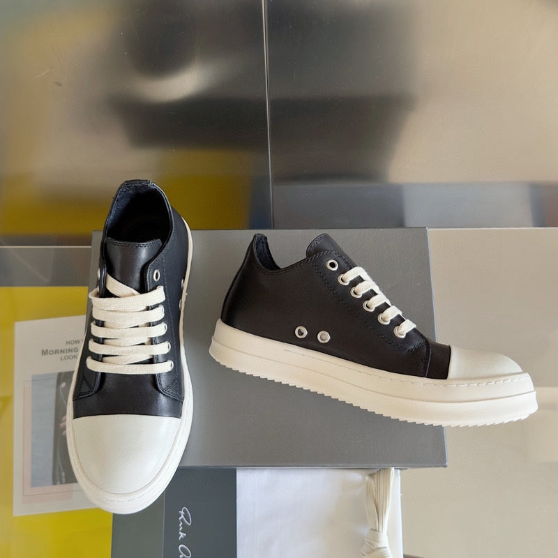 Rick Owens Low-top Sneakers - Black Unisex Streetwear Limited Edition - **Rick Owens Black Low-Top Sneakers: Avant-Garde Elegance and Comfort** Step into the future of fashion