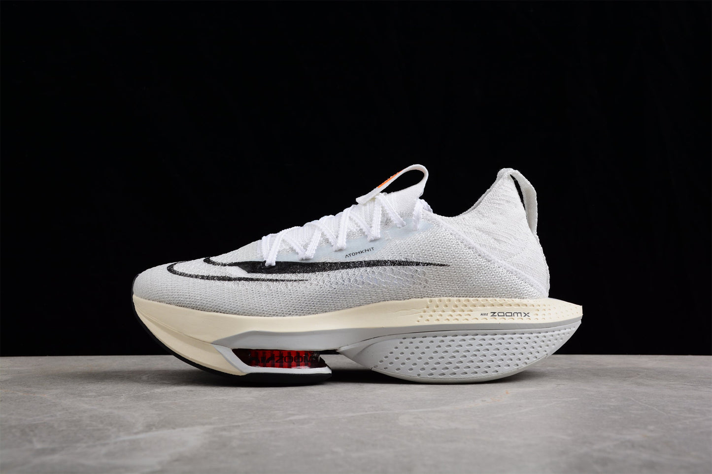 Zoom Alphafly Ne - T% 2 White And - Black Unisex Streetwear Limited Edition