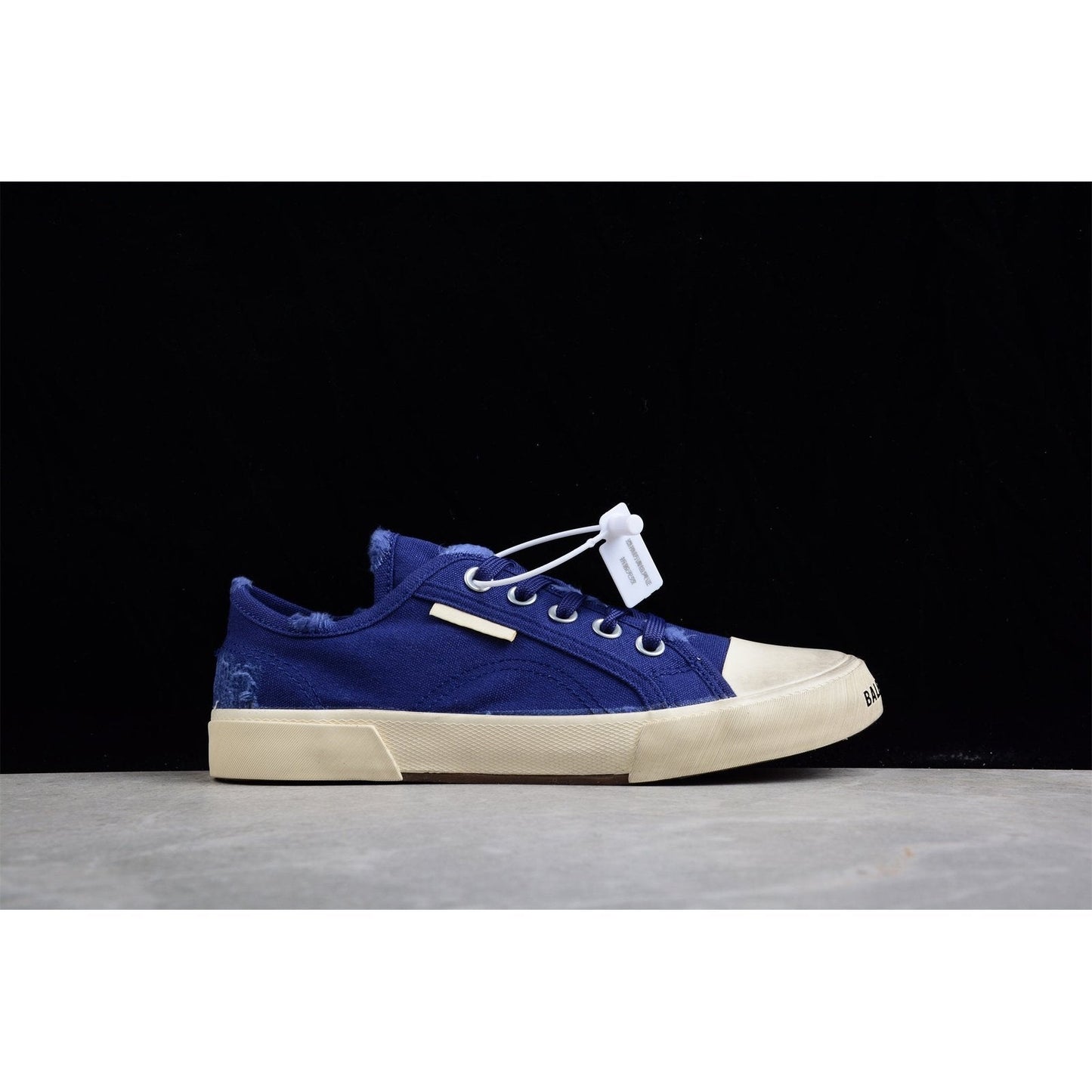 BALENCIAGA Paris Mid Vulc Destr - Sneakers - Blue Unisex Streetwear Limited Edition - Introducing the BALENCIAGA Paris Mid Vulc Destr x Blue, a bold and edgy addition to