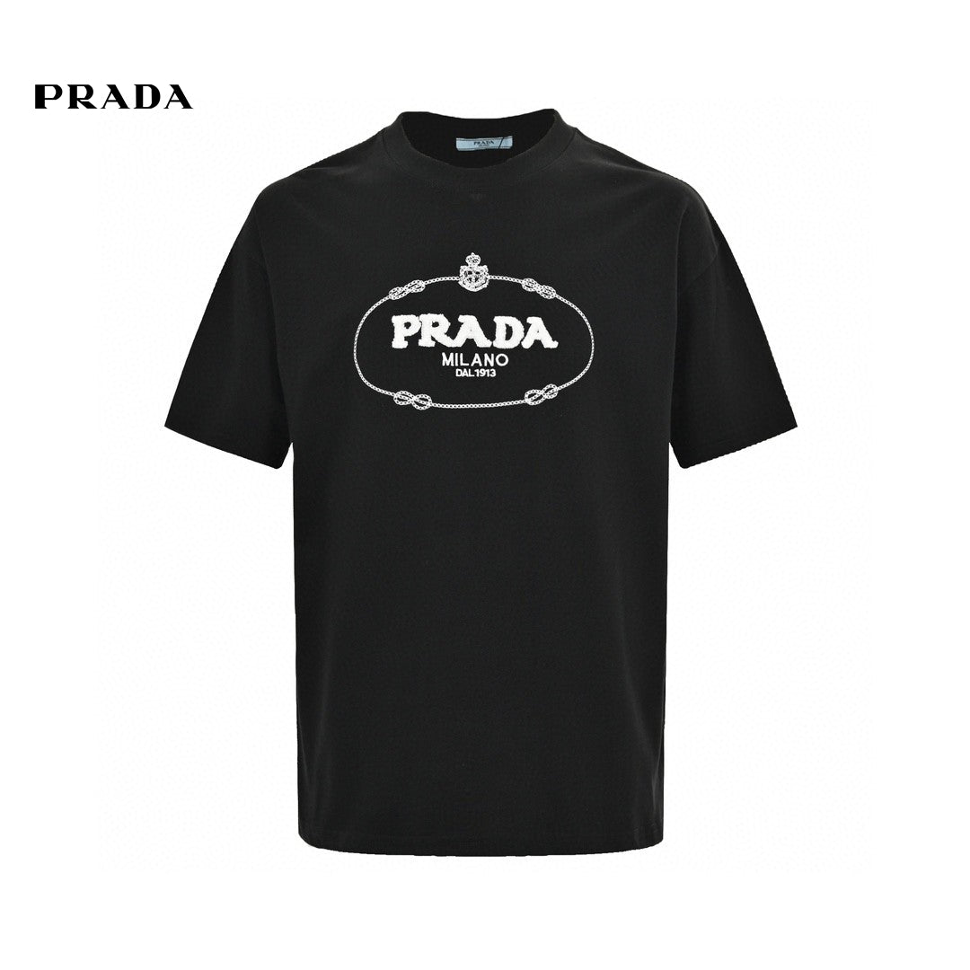 Prada Milano Logo T-shirt - Black Unisex Streetwear Limited Edition - <span>This Prada Milano t-shirt features a classic design with a black and white Prada Milano
