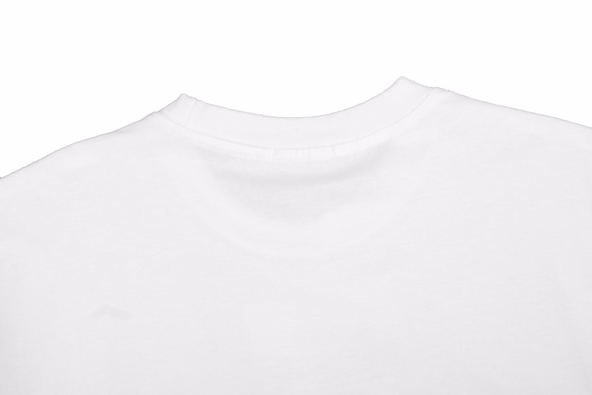 Dior T-shirt With Artistic Logo Design - Black Unisex Streetwear Limited Edition - <p dir='ltr'><span>This Dior t-shirt features an artistic logo design. It is white with black