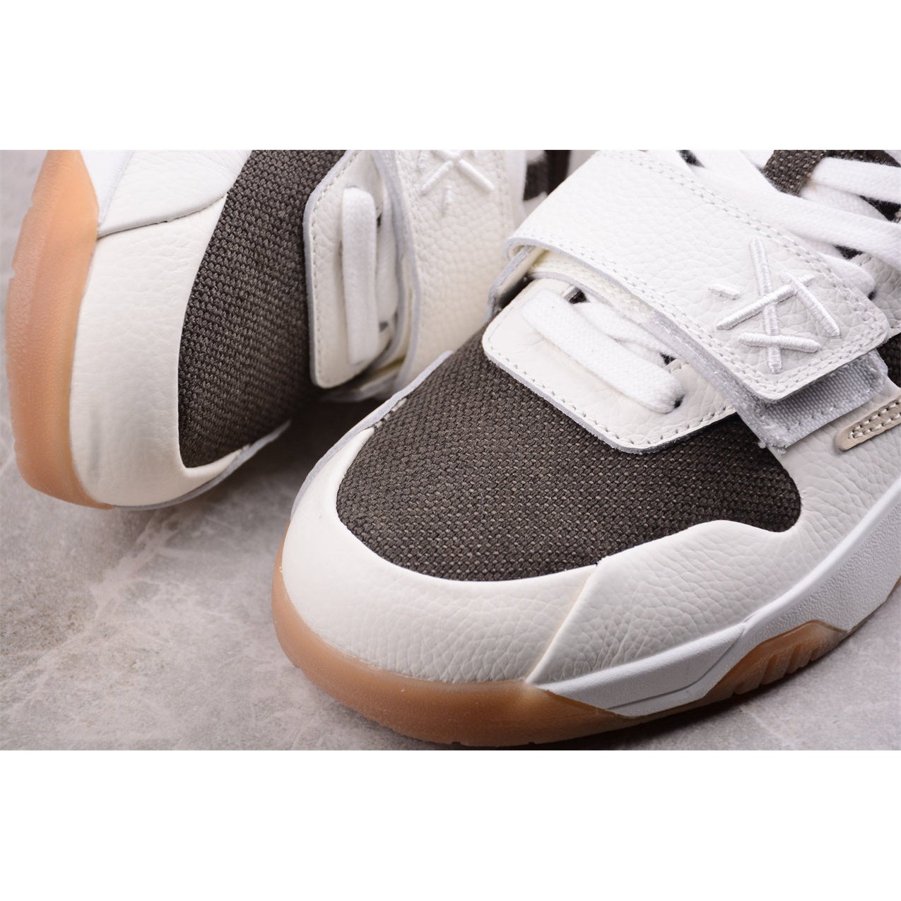 JORDAN Jumpman Jack Tr - Travis Scott Sail - Red Unisex Streetwear Limited Edition - Experience the pinnacle of collaboration with the Jordan Jumpman Jack TR x Travis Scott Sail.