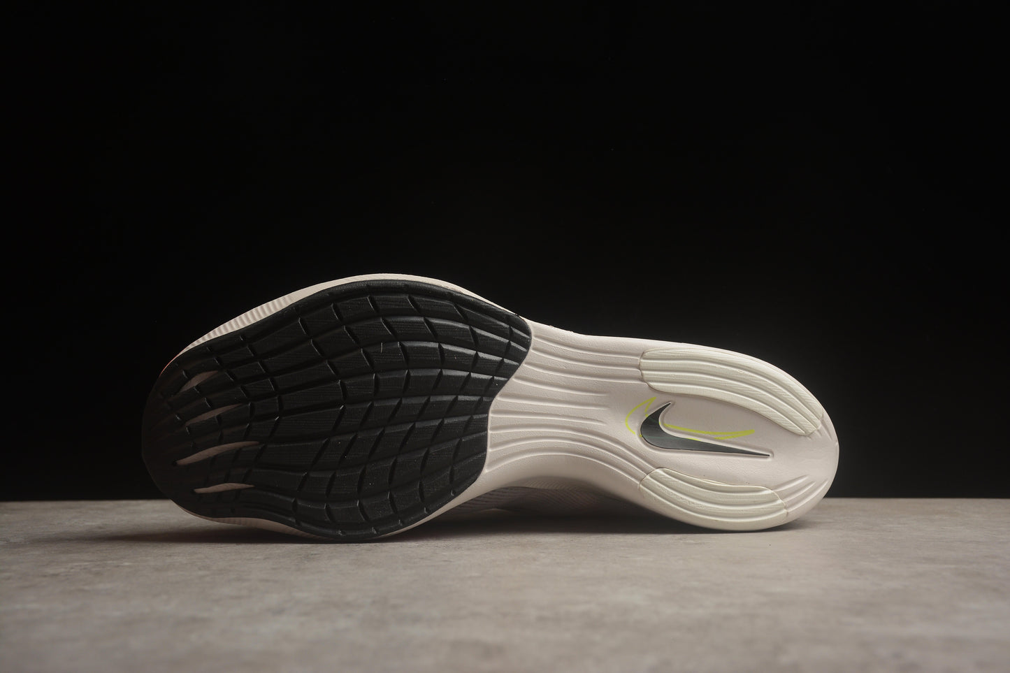Zoom - Vaporfly Ne - T% 2 And Pink - White Unisex Streetwear Limited Edition
