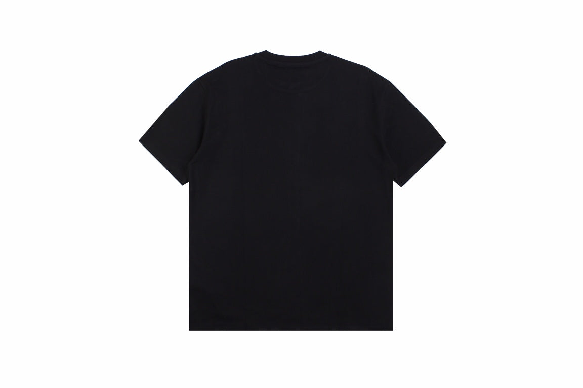 Gucci Bunny Trio T-shirt (black) Unisex Streetwear Limited Edition - This Gucci t-shirt features a playful design with three colorful bunnies. The bunnies are displayed