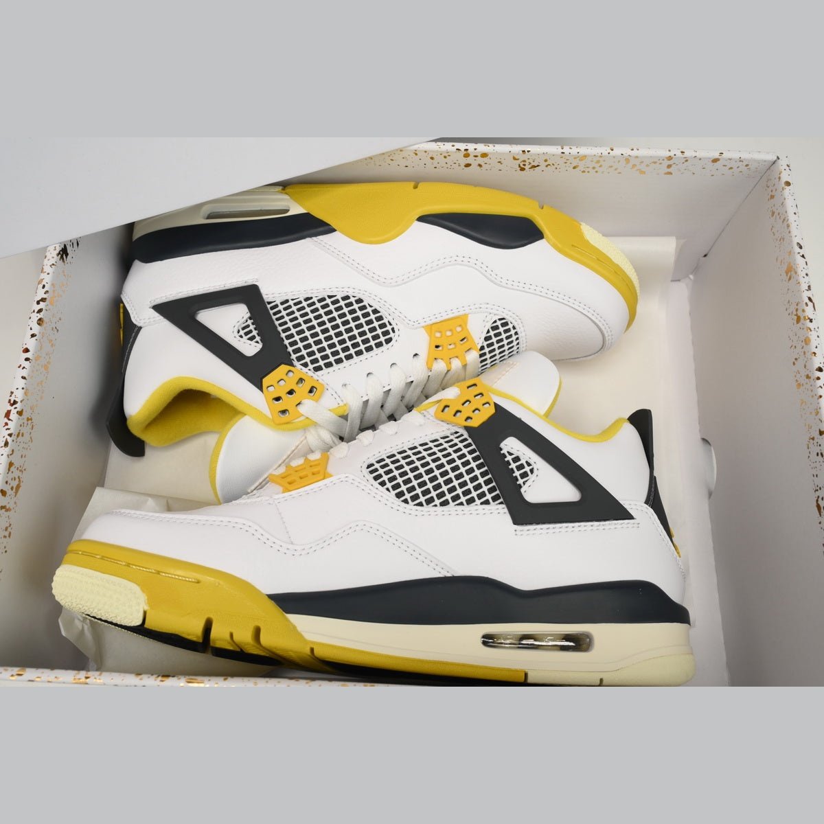 JORDAN 4 - Vivid Sulfur Unisex Streetwear Limited Edition - Step up your style with the JORDAN 4 x VIVID SULFUR, a sneaker that blends