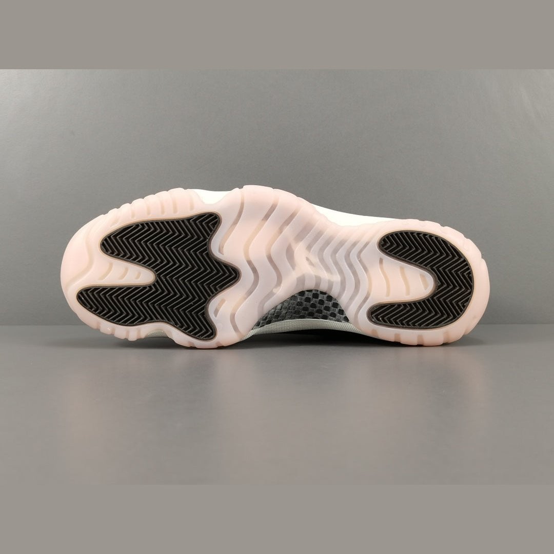 JORDAN 11 Retro - Neopolitan Sneakers - Red Unisex Streetwear Limited Edition