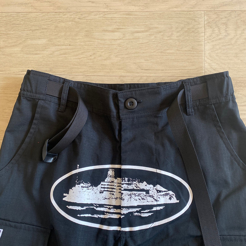 CORTEIZ Alcatraz Cargo Pants - White - Black Unisex Streetwear Limited Edition - The CORTEIZ ALCATRAZ CARGO PANTS BLACK/WHITE - REPLICA deliver a perfect combination of bold design