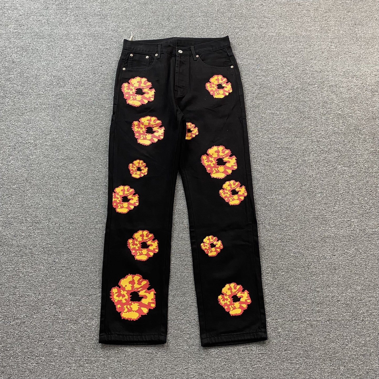DENIM Tears - Offset Jeans - Black Unisex Streetwear Limited Edition - The Denim Tears x Offset Jeans Black Replica bring together iconic design and cultural storytelling