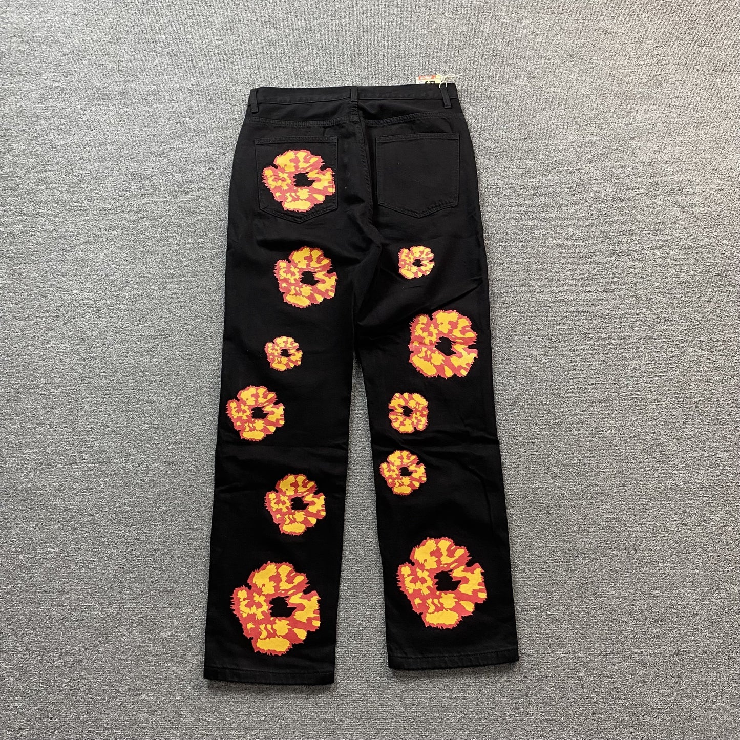 DENIM Tears - Offset Jeans - Black Unisex Streetwear Limited Edition - The Denim Tears x Offset Jeans Black Replica bring together iconic design and cultural storytelling