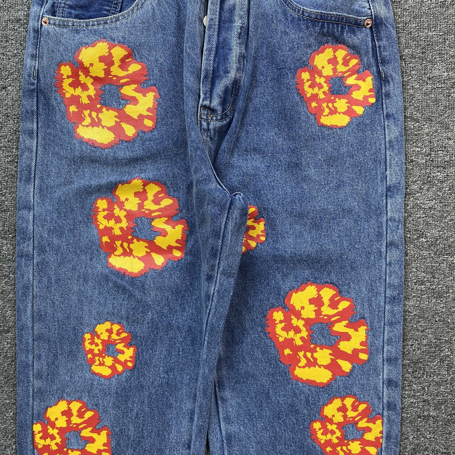 DENIM Tears - Offset Jeans Light Wash - Black Unisex Streetwear Limited Edition - The Denim Tears x Offset Jeans Light Wash Replica bring together iconic design and cultural