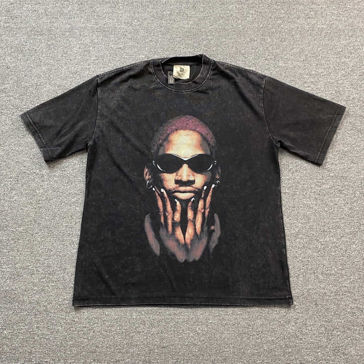 DENNIS Rodman Vintage Graphic Tee Dark T-Shirt - Grey Unisex Streetwear Limited Edition - The DENNIS RODMAN VINTAGE GRAPHIC TEE DARK GREY - REPLICA is a tribute to one