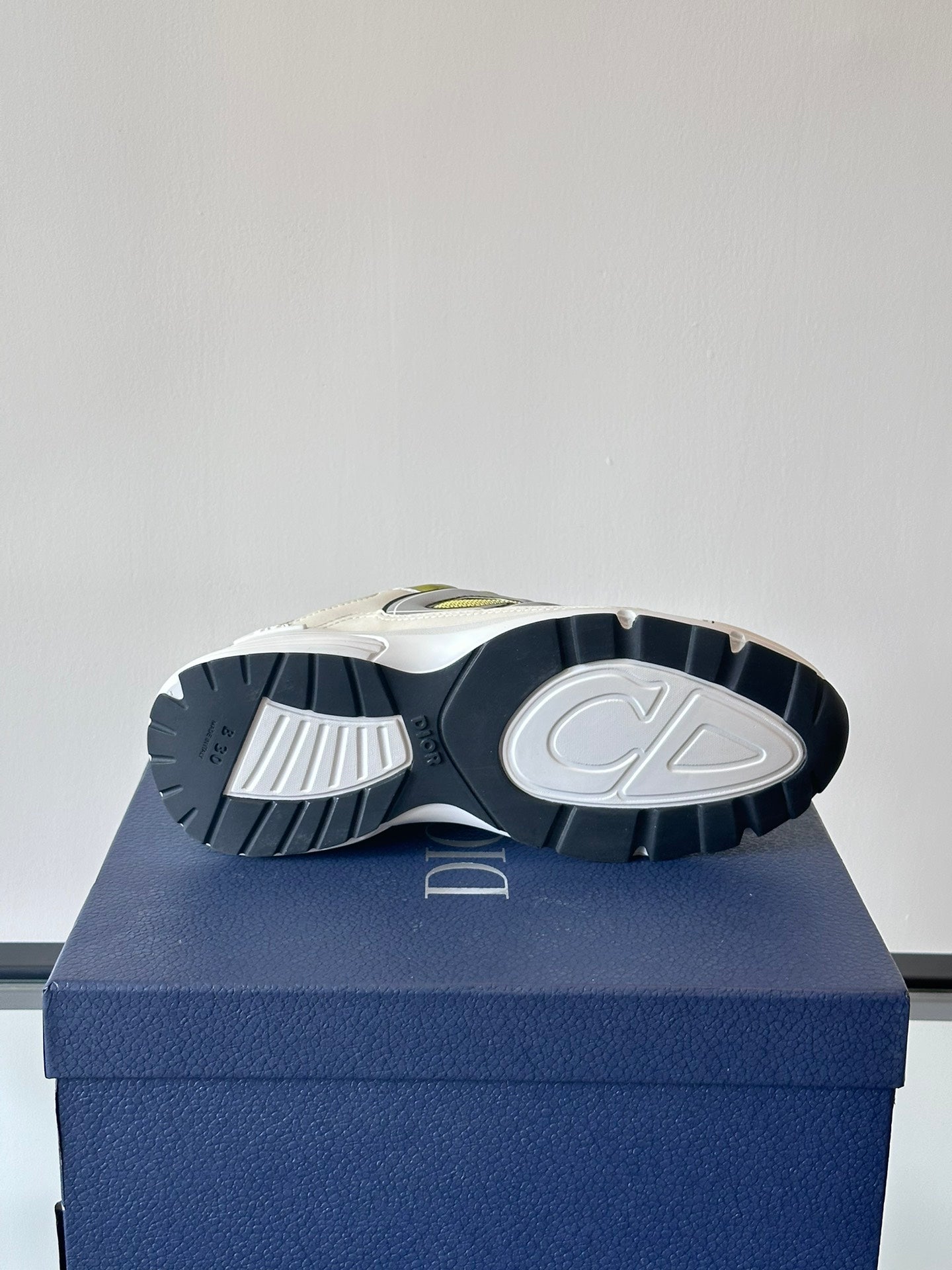 DIOR B30 - Yellow Unisex Streetwear Limited Edition - The DIOR B30 YELLOW - REPLICA is a bold statement sneaker that blends luxury fashion