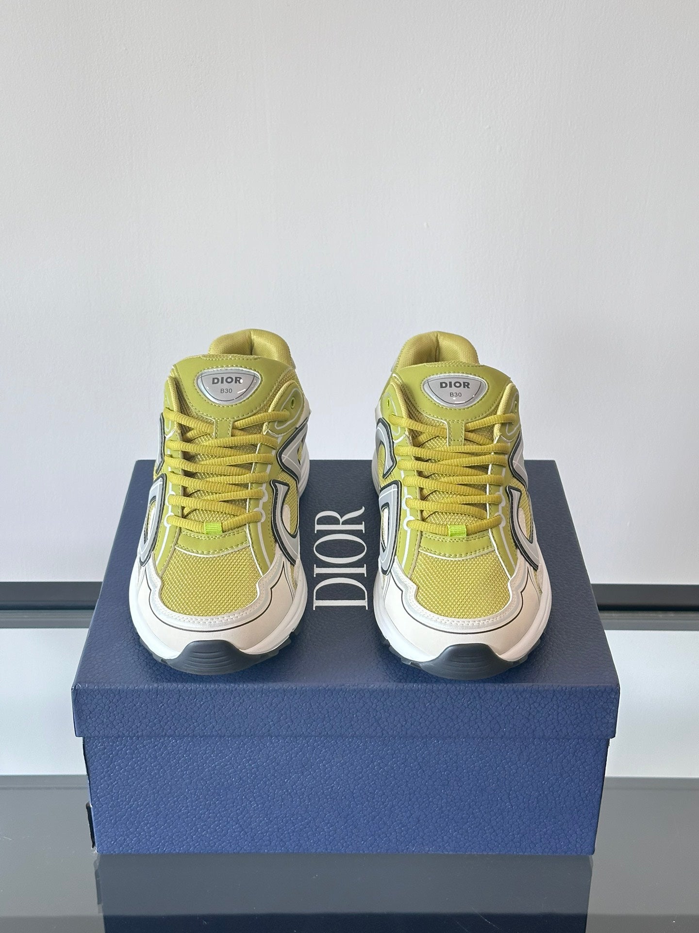 DIOR B30 - Yellow Unisex Streetwear Limited Edition - The DIOR B30 YELLOW - REPLICA is a bold statement sneaker that blends luxury fashion