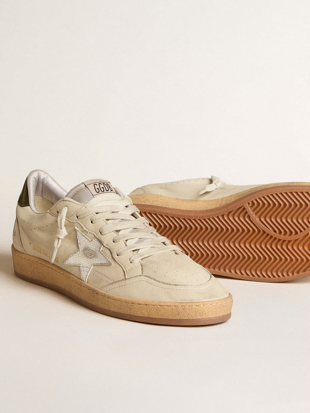 Golden Goose Ball Star Sneaker c & Metallic Silver - Cream Unisex Streetwear Limited Edition