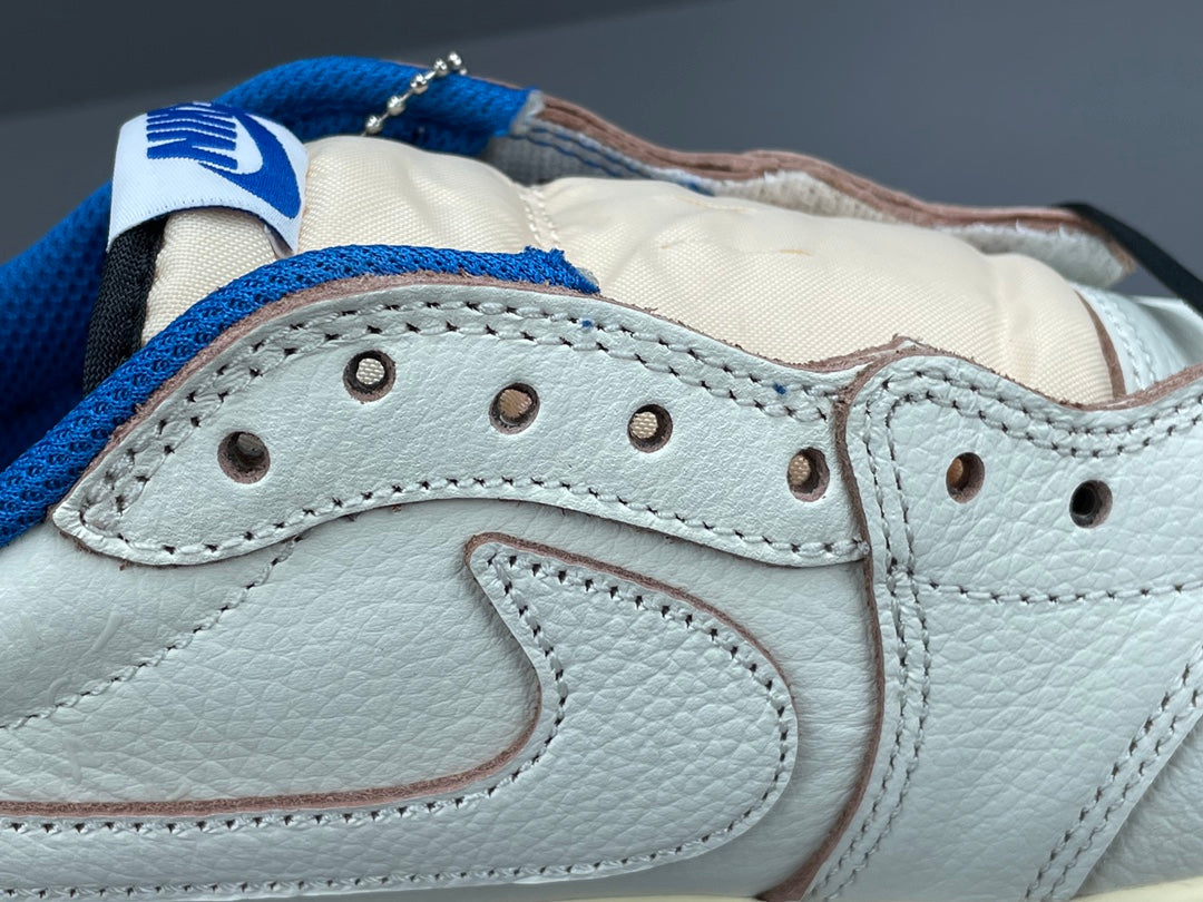 JORDAN 1 Low Og - Travis Scott Fragment - Black Unisex Streetwear Limited Edition - The JORDAN 1 LOW OG x TRAVIS SCOTT FRAGMENT - REPLICA is a masterpiece of