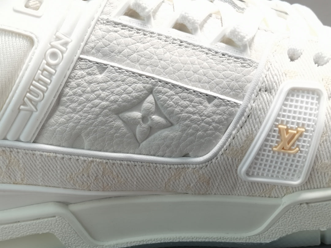 LOUIS Vuitton Lv Trainer Sneaker - White Unisex Streetwear Limited Edition