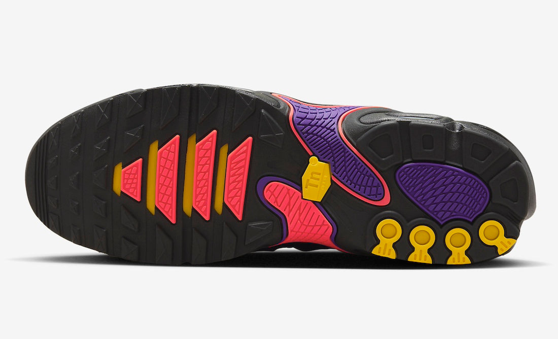 NIKE Air Ma - Plus Drift - All Day Unisex Streetwear Limited Edition - The NIKE AIR MAX PLUS DRIFT x ALL DAY - REPLICA takes the classic Air