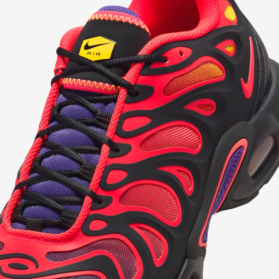 NIKE Air Ma - Plus Drift - All Day Unisex Streetwear Limited Edition - The NIKE AIR MAX PLUS DRIFT x ALL DAY - REPLICA takes the classic Air