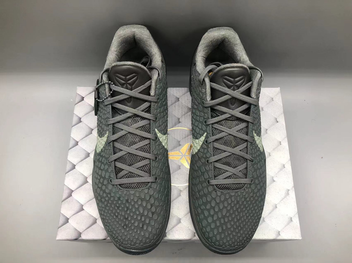 NIKE Kobe 6 Protro - Fade To - Black Unisex Streetwear Limited Edition - The NIKE KOBE 6 PROTRO x FADE TO BLACK - REPLICA pays tribute to Kobe