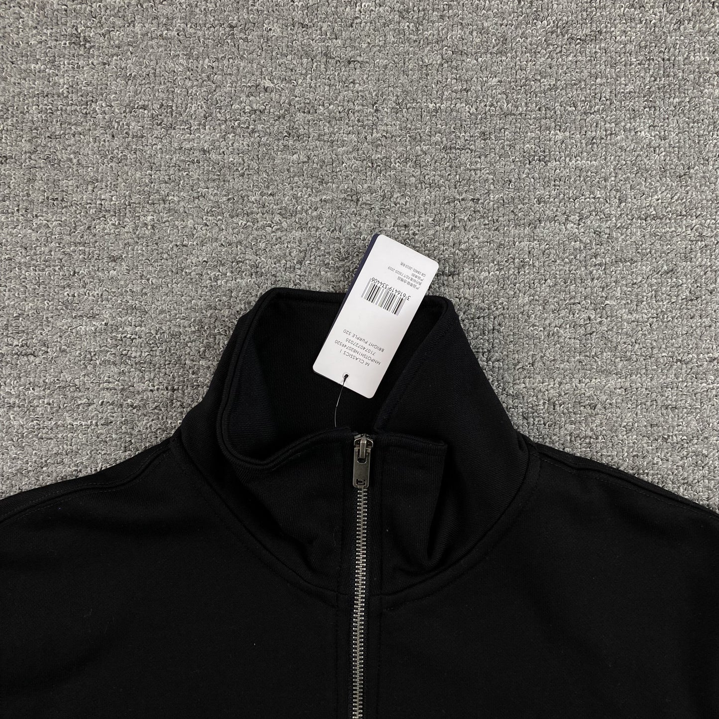 POLO Ralph Lauren Quarter Zip Sweatshirt - Black Unisex Streetwear Limited Edition - The POLO RALPH LAUREN QUARTER ZIP SWEATSHIRT BLACK - REPLICA blends classic sophistication with effortless