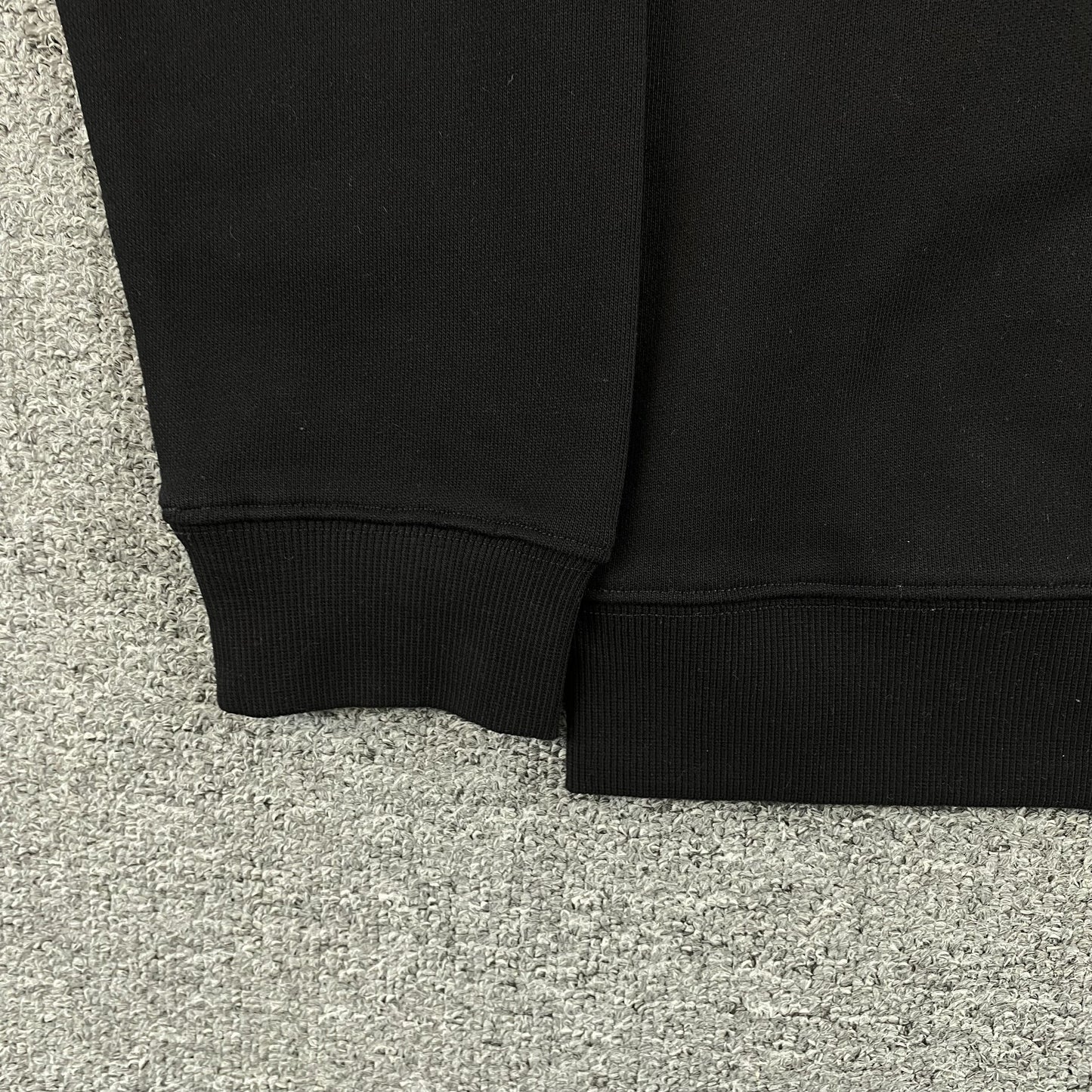 POLO Ralph Lauren Quarter Zip Sweatshirt - Black Unisex Streetwear Limited Edition - The POLO RALPH LAUREN QUARTER ZIP SWEATSHIRT BLACK - REPLICA is the perfect blend of
