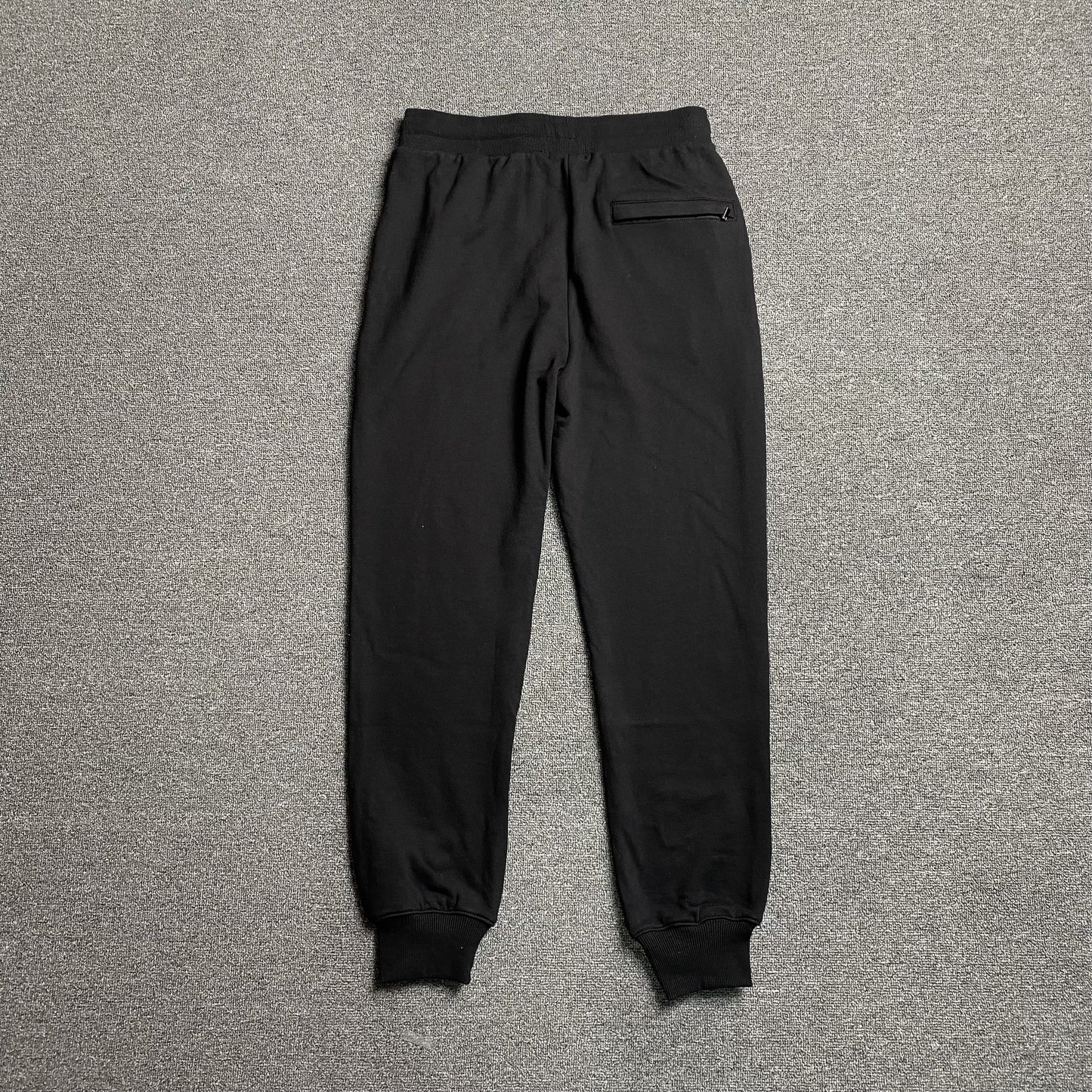 POLO Ralph Lauren Sweatpants - Black Unisex Streetwear Limited Edition - The POLO RALPH LAUREN SWEATPANTS BLACK - REPLICA bring together classic luxury and everyday comfort