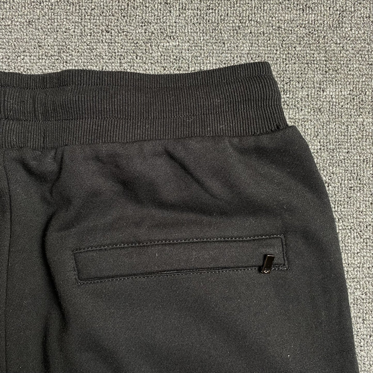 POLO Ralph Lauren Sweatpants - Black Unisex Streetwear Limited Edition - The POLO RALPH LAUREN SWEATPANTS BLACK - REPLICA bring together classic luxury and everyday comfort