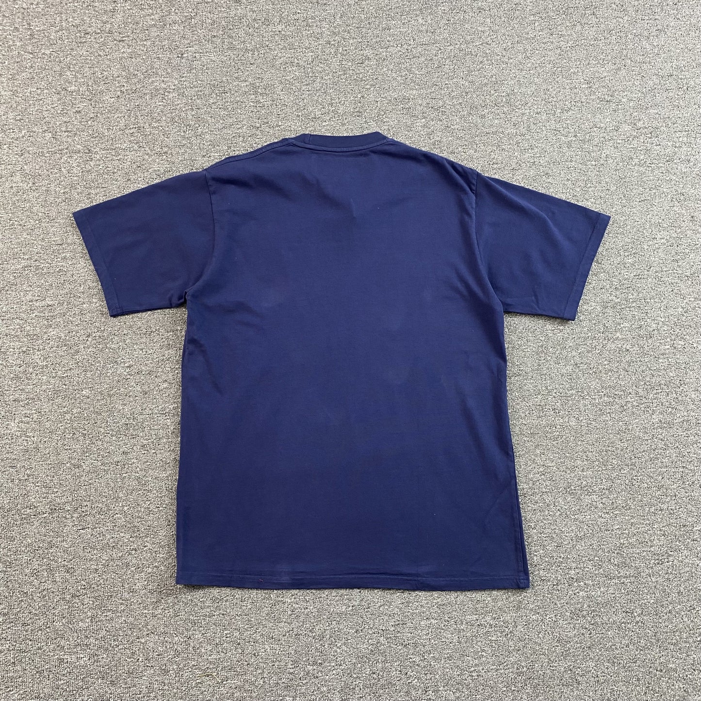 SP5DER 5 Baby Tee Navy T-Shirt - Red Unisex Streetwear Limited Edition - The SP5DER RED 5 BABY TEE NAVY - REPLICA brings a sleek, streetwear-inspired edge to