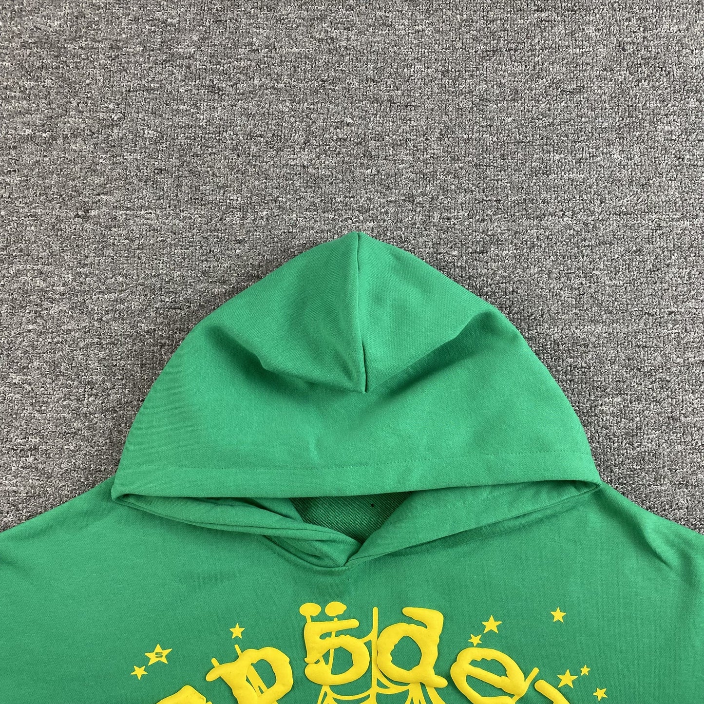 SP5DER Star Og Web V2 Hoodie Slime - Green Unisex Streetwear Limited Edition - The SP5DER STAR OG WEB V2 HOODIE SLIME GREEN - REPLICA is a bold statement