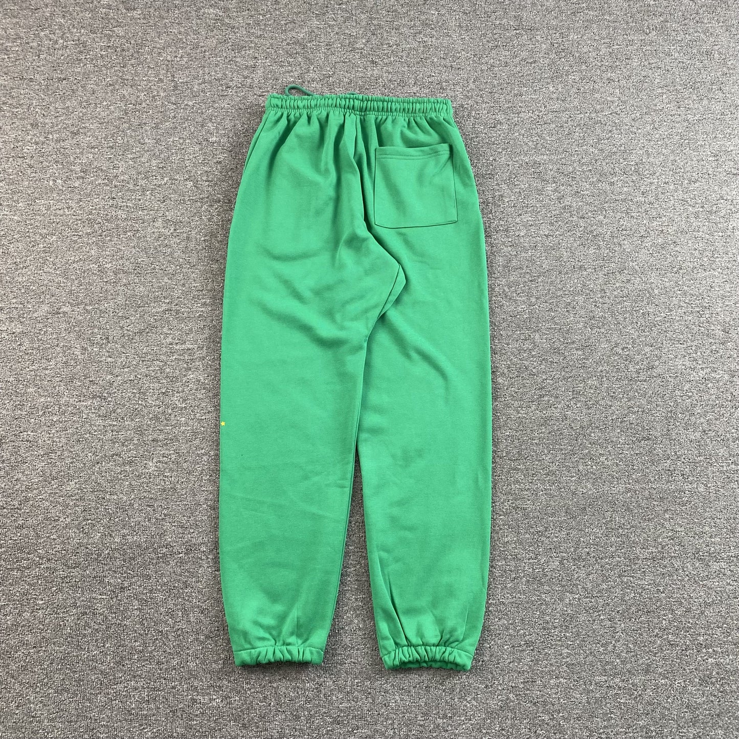 SP5DER Star Og Web V2 Sweatpants Slime - Green Unisex Streetwear Limited Edition - The SP5DER STAR OG WEB V2 SWEATPANTS SLIME GREEN - REPLICA bring bold streetwear aesthetics